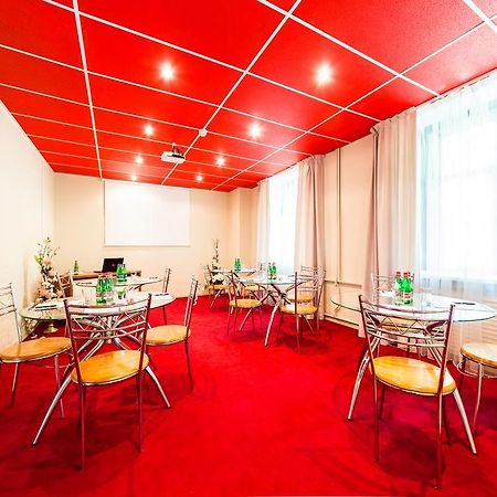Autosole Motel Riga Eksteriør bilde